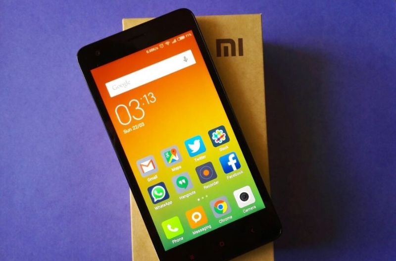 Redmi 2 với lối thiết kế nhỏ gọn, phù hợp nhiều đối tượng Redmi 2 với lối thiết kế nhỏ gọn, phù hợp nhiều đối tượng