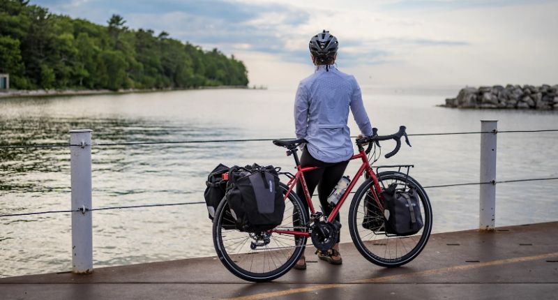 Cùng khám phá thế giới bằng xe đạp Touring