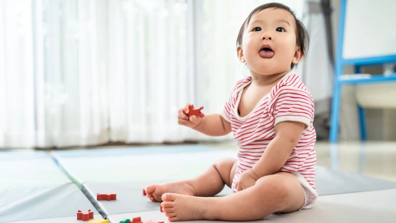 Kích thích sự tò mò của bé