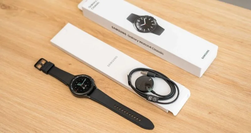 Đồng hồ thông minh Samsung Galaxy Watch 4 40mm Đen