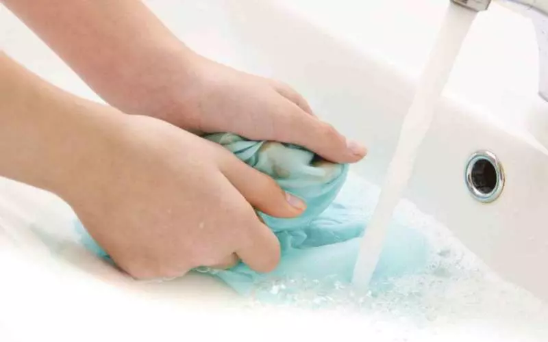 Bột giặt có nồng độ pH thấp, hòa tan dễ dàng